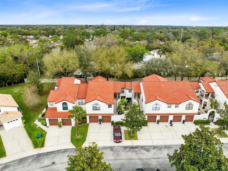 550 Via Del Oro Dr #102, FL