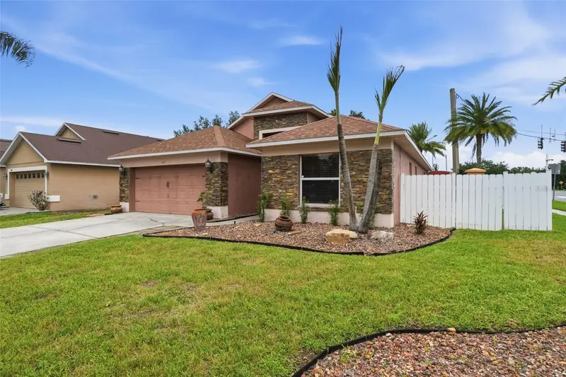 1892 Nestlewood Trl, FL