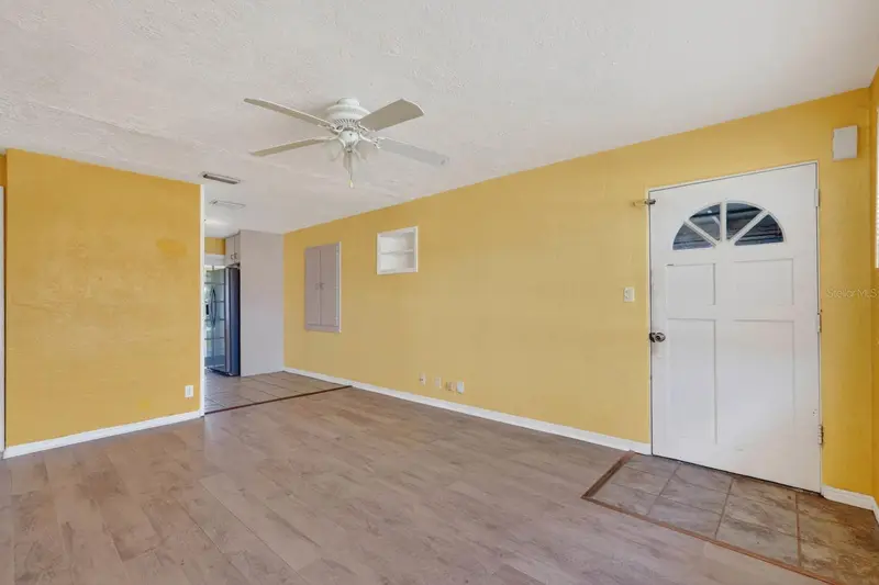 39 Margaret Rd, FL