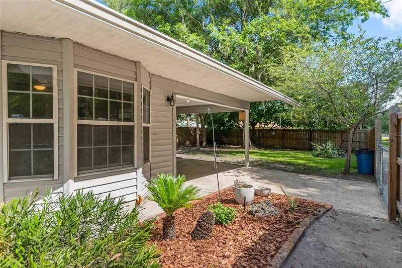 2080 Nw 2nd St, FL