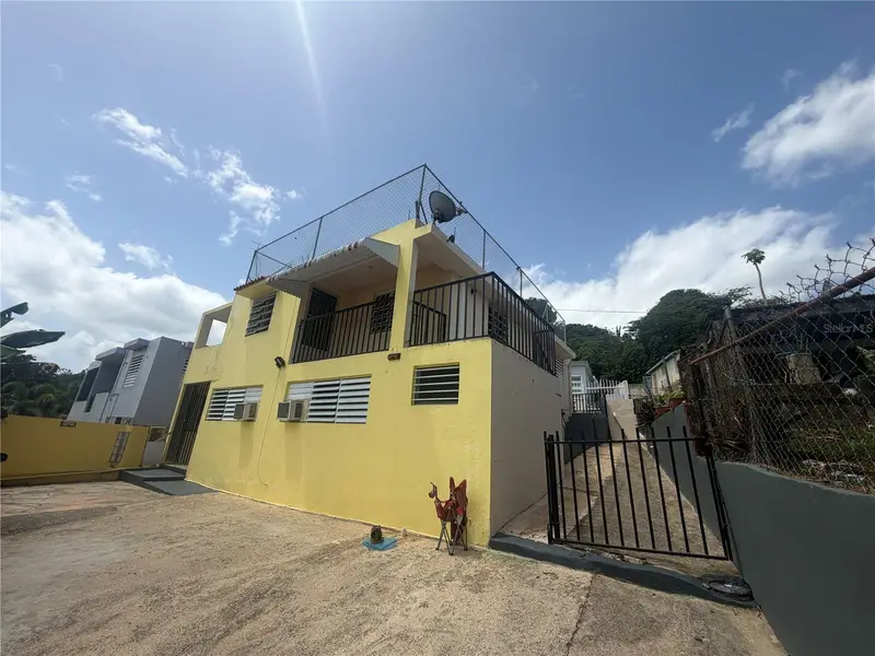 1 Antonio De Gracia, PR