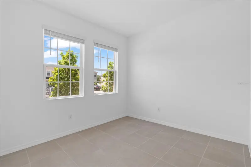 6256 Fairmont Ln, FL