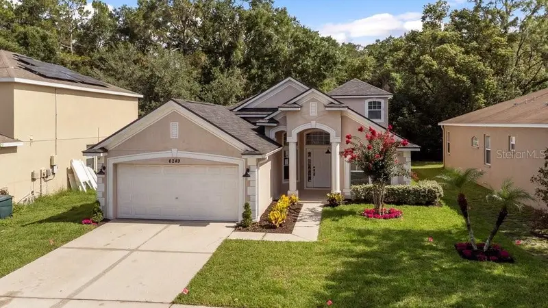 6249 Twin Bridges Dr, FL