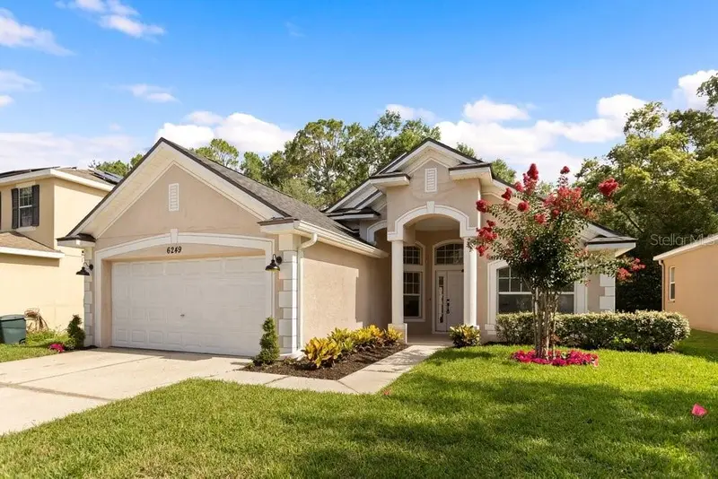 6249 Twin Bridges Dr, FL
