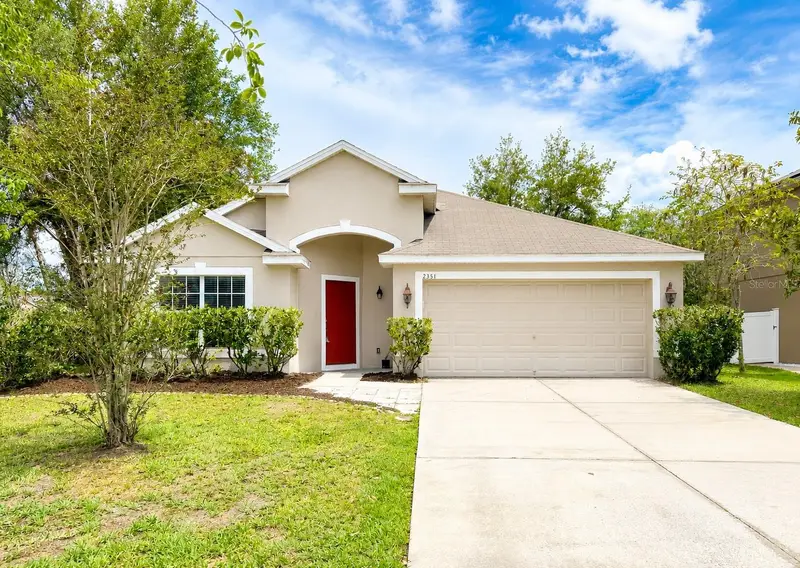 2351 Holly Pine Cir, FL