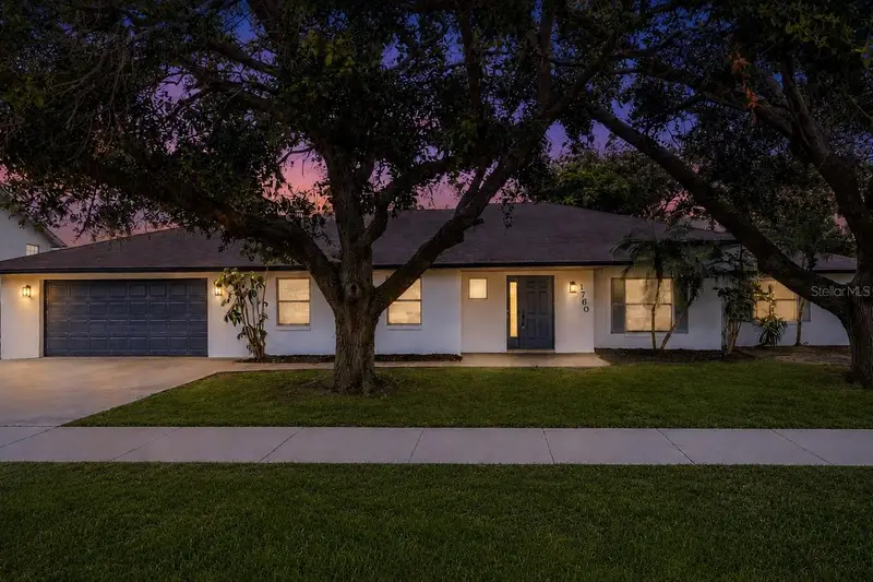 1760 Harbor Oaks Pl, FL