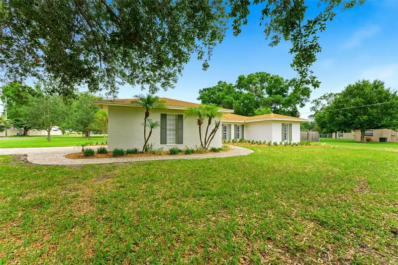 7202 Spring Valley Dr, FL