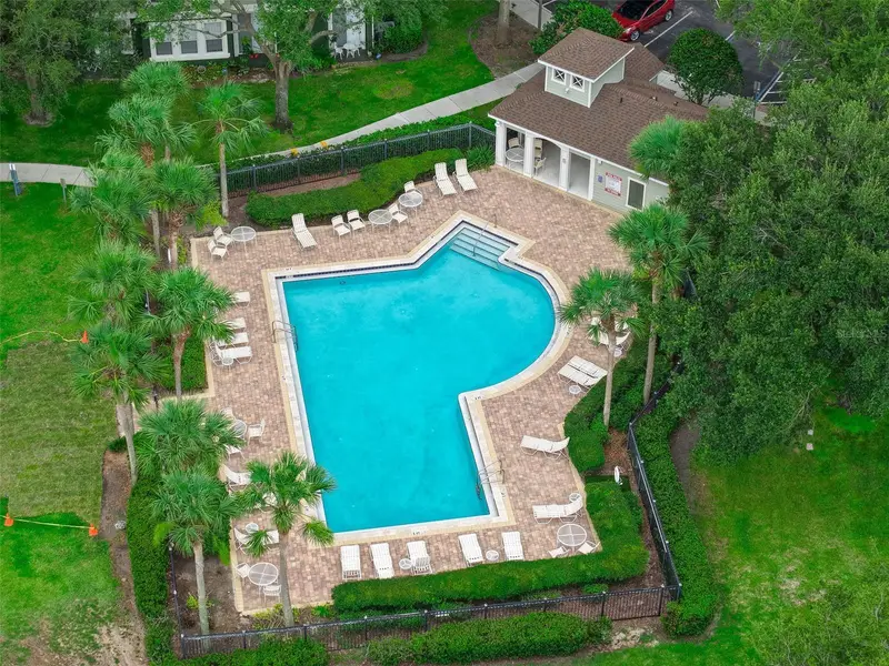 870 Ashworth Overlook Dr #A, FL