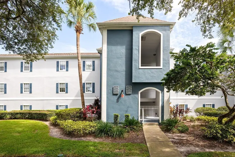 3206 Clubside Drive #3206, FL