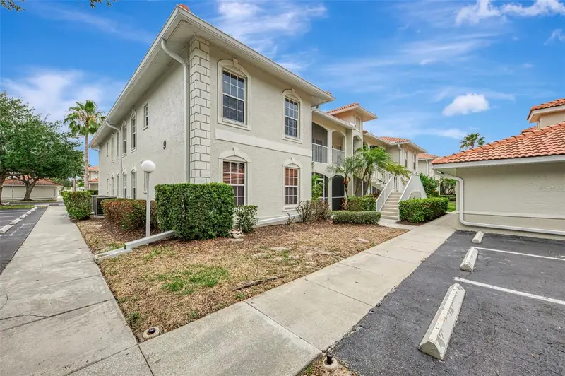 9203 L Pavia Blvd #9203, FL