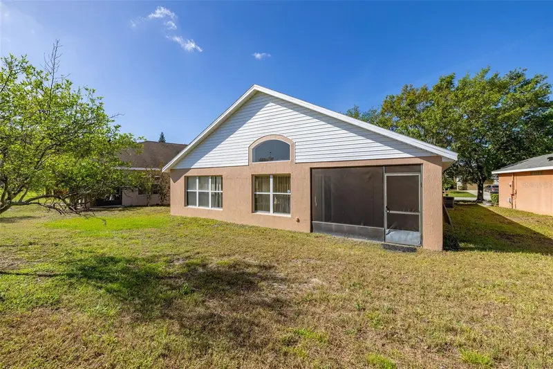 3145 Stonehurst Cir, FL