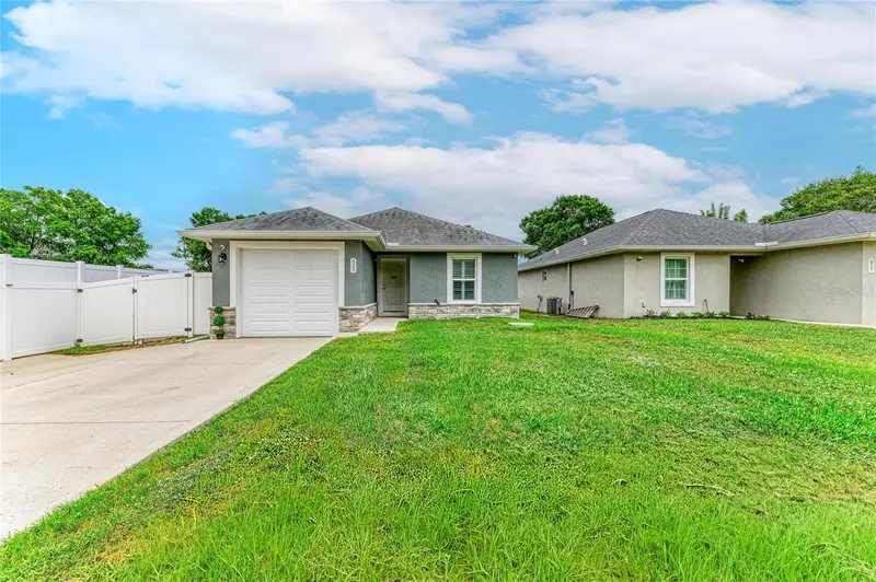 823 Bacon Ave, FL