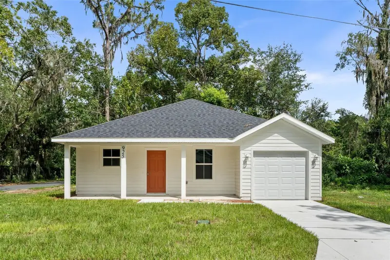 925 Ne 19th St, FL