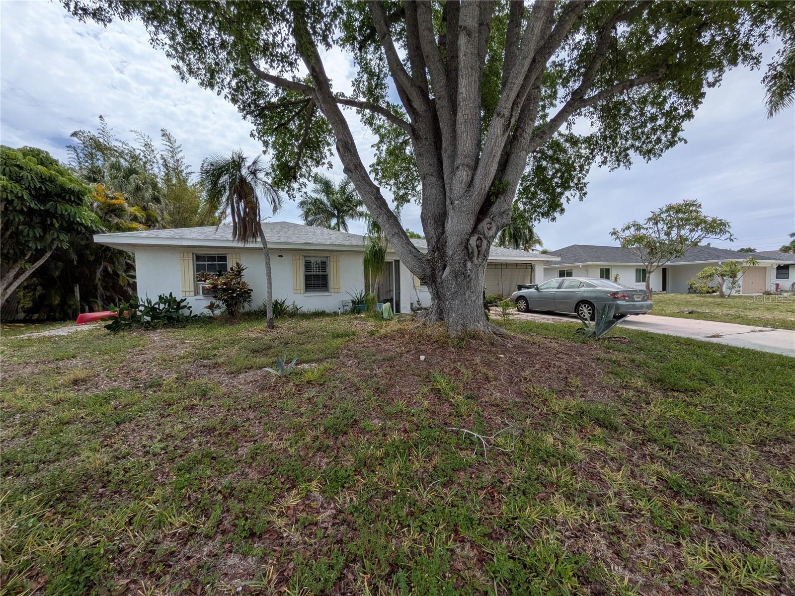 7167 Columbia Cir, FL