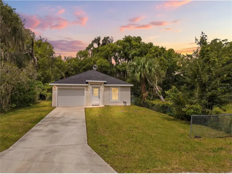 312 Albany Ave, FL