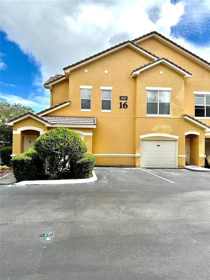 8855 Villa View Cir #105, FL