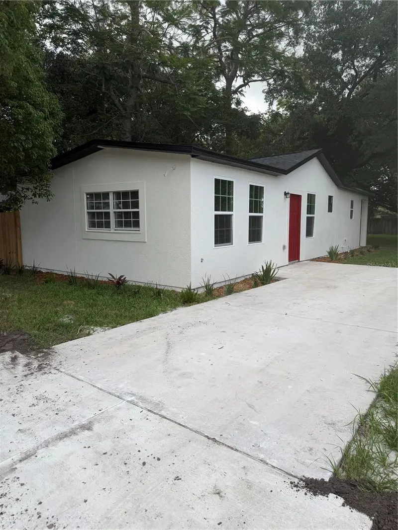 1701 E Bay St, FL