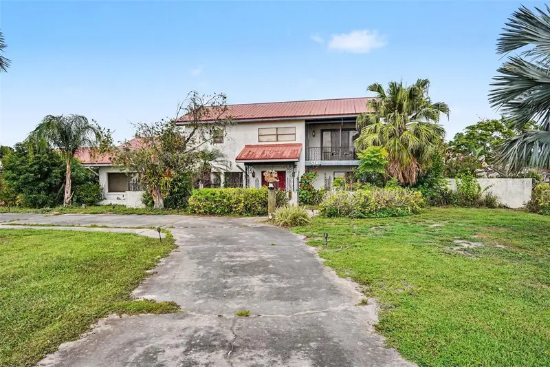 6141 Palmetto Dr, FL