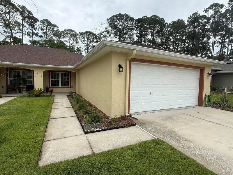25 Farnell Ln #B, FL