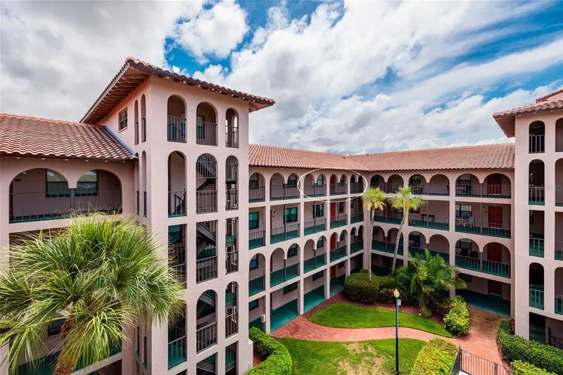 6150 Gulfport Blvd S #409, FL
