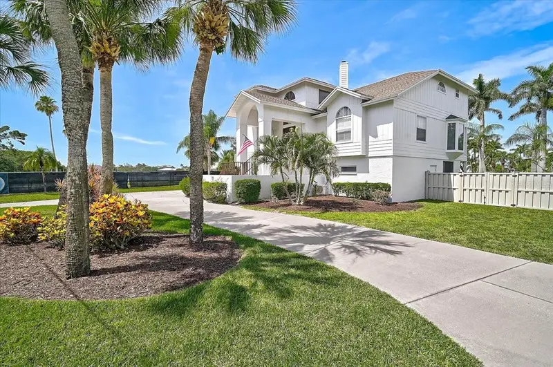 320 Ringling Point Dr, FL