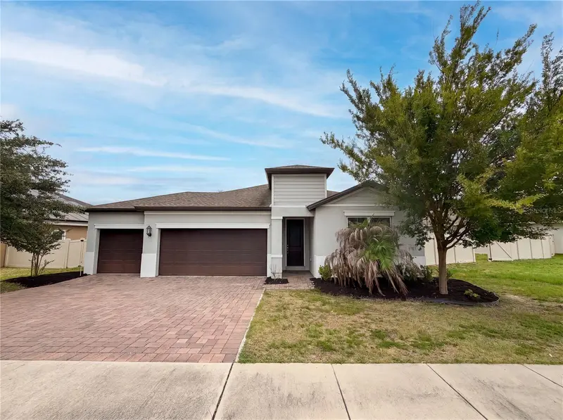 528 Bellissimo Pl, FL