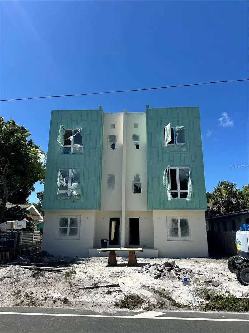 2144 5th Ave N, FL