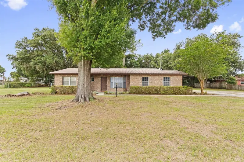 2803 E Trapnell Rd, FL
