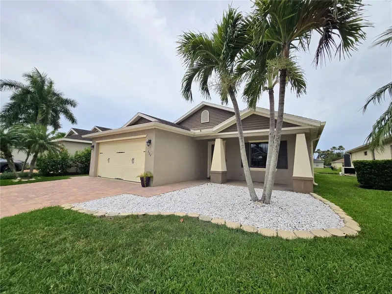 302 San Lorenzo Ct, FL