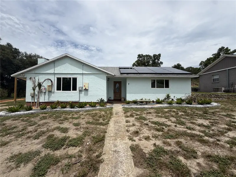 7 Lago Vista Ct, FL