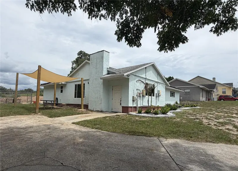 7 Lago Vista Ct, FL