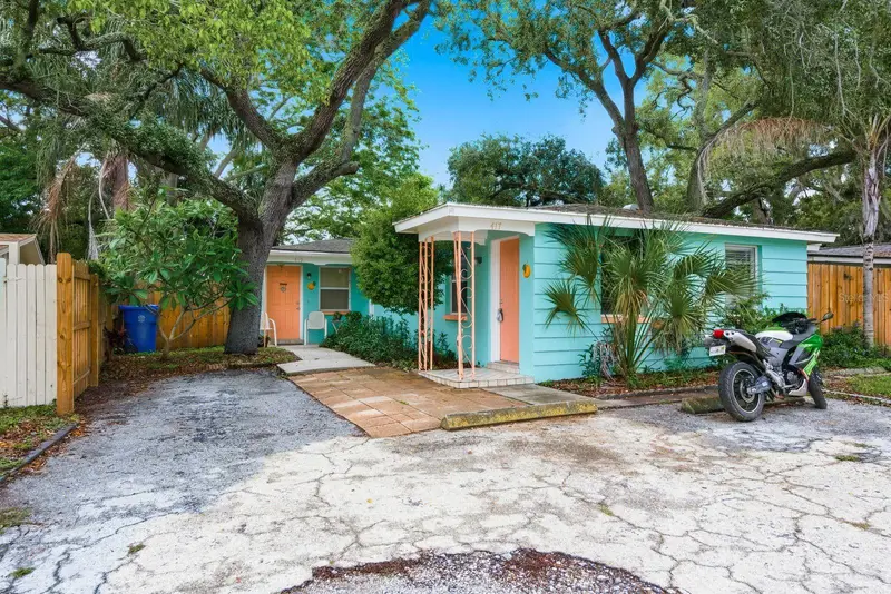 417 Milwaukee Ave, FL