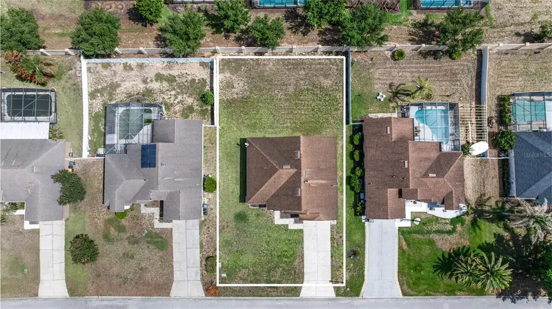 437 Via Del Sol Dr, FL