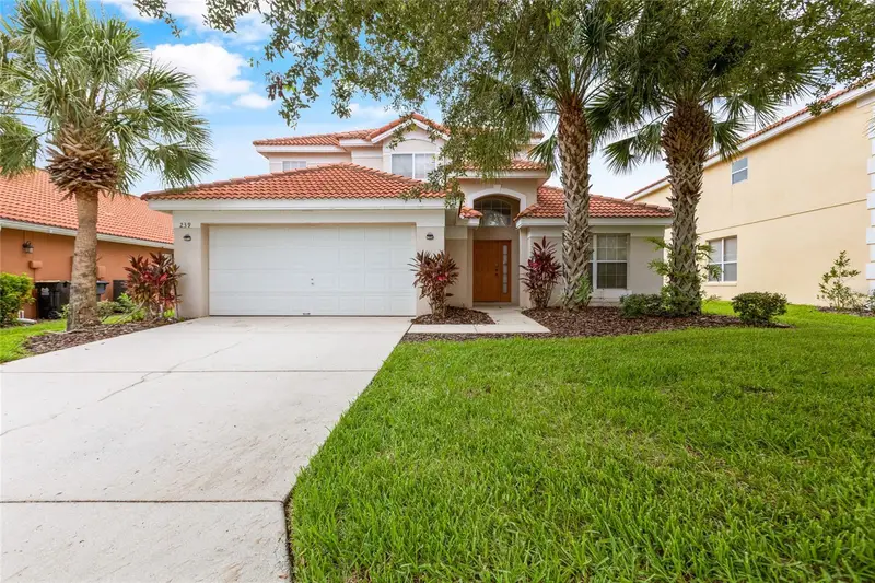 239 Carrera Ave, FL