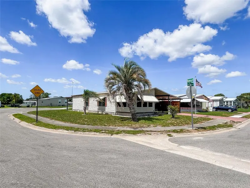 36412 Le Sabre Way, FL