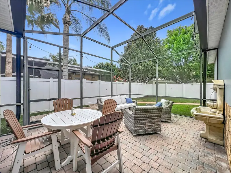 6558 Helmsley Cir, FL
