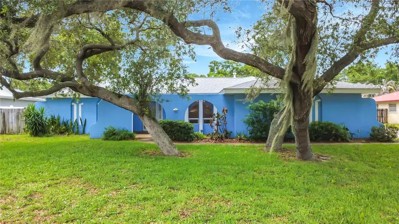 1270 Shady Ln, FL