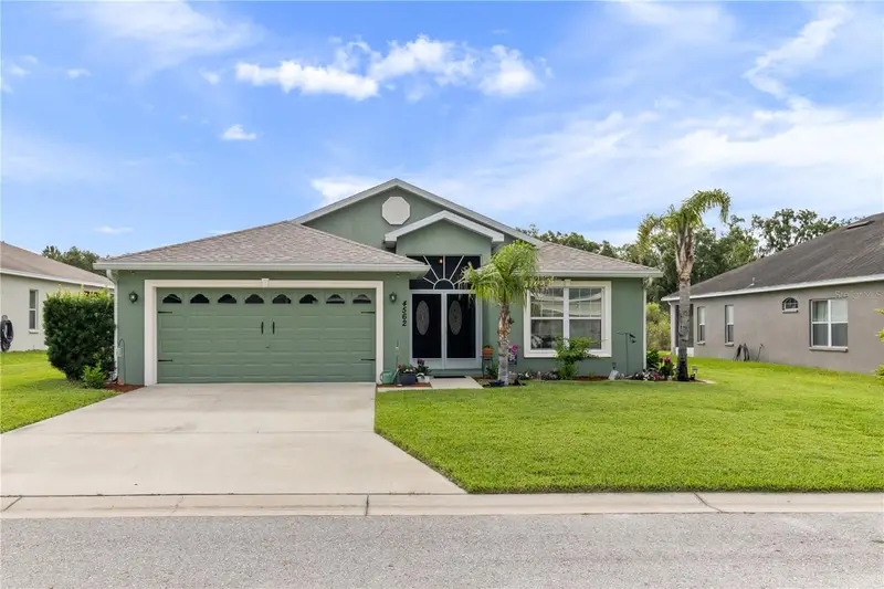 4562 Fairway Oaks Dr, FL