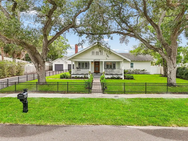 4010 W Neptune St, FL