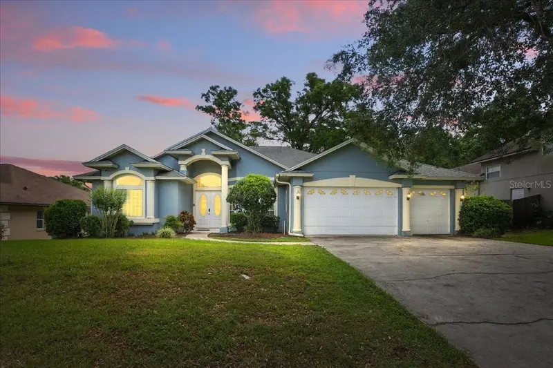 210 Varsity Cir, FL