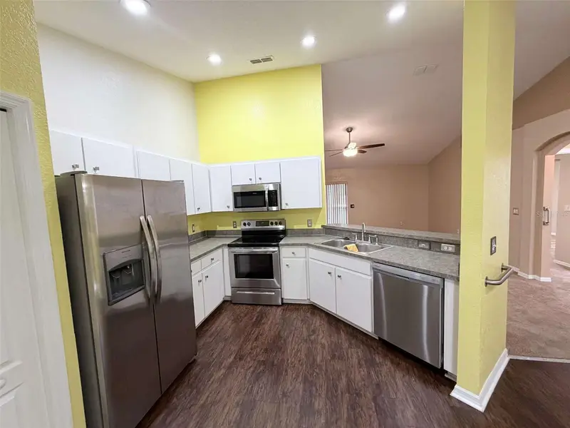 5967 Hillside Heights Dr, FL