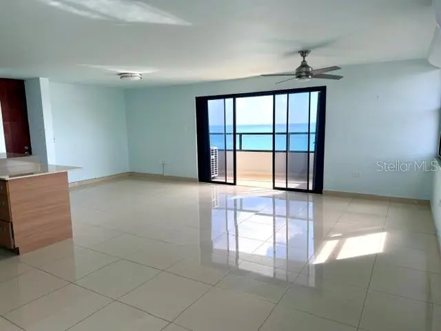 4123 Isla Verde Avenue #606, PR