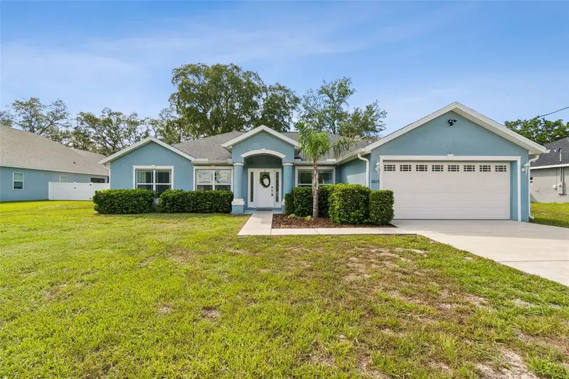 12025 Pine Warbler Ave, FL