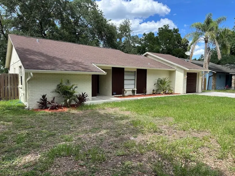 17644 Meadowbridge Dr, FL
