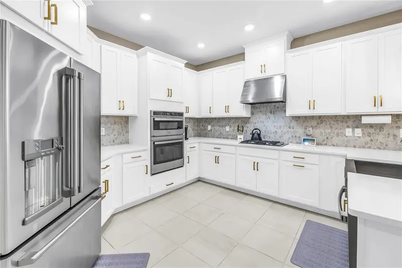 9240 Tequila Sunrise Dr, FL