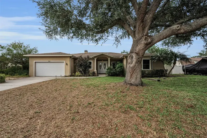 1888 Bugle Ln, FL