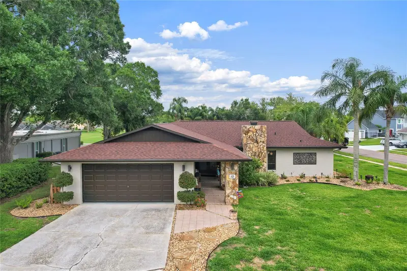 10 Arbor Ln, FL