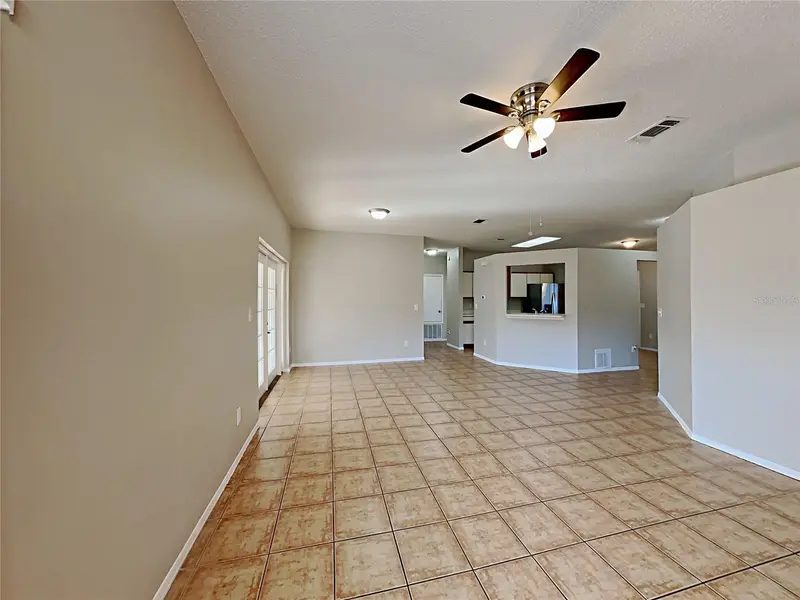 305 Cello Cir, FL