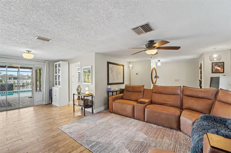 5736 Melaleuca Dr #22, FL