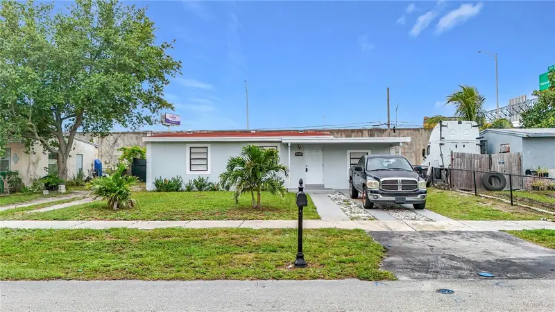 1838 Lauderdale Manor Dr, FL